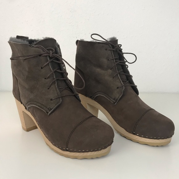 Shoes - Shearling Lace Up Platform Clog Ankle Boots 36